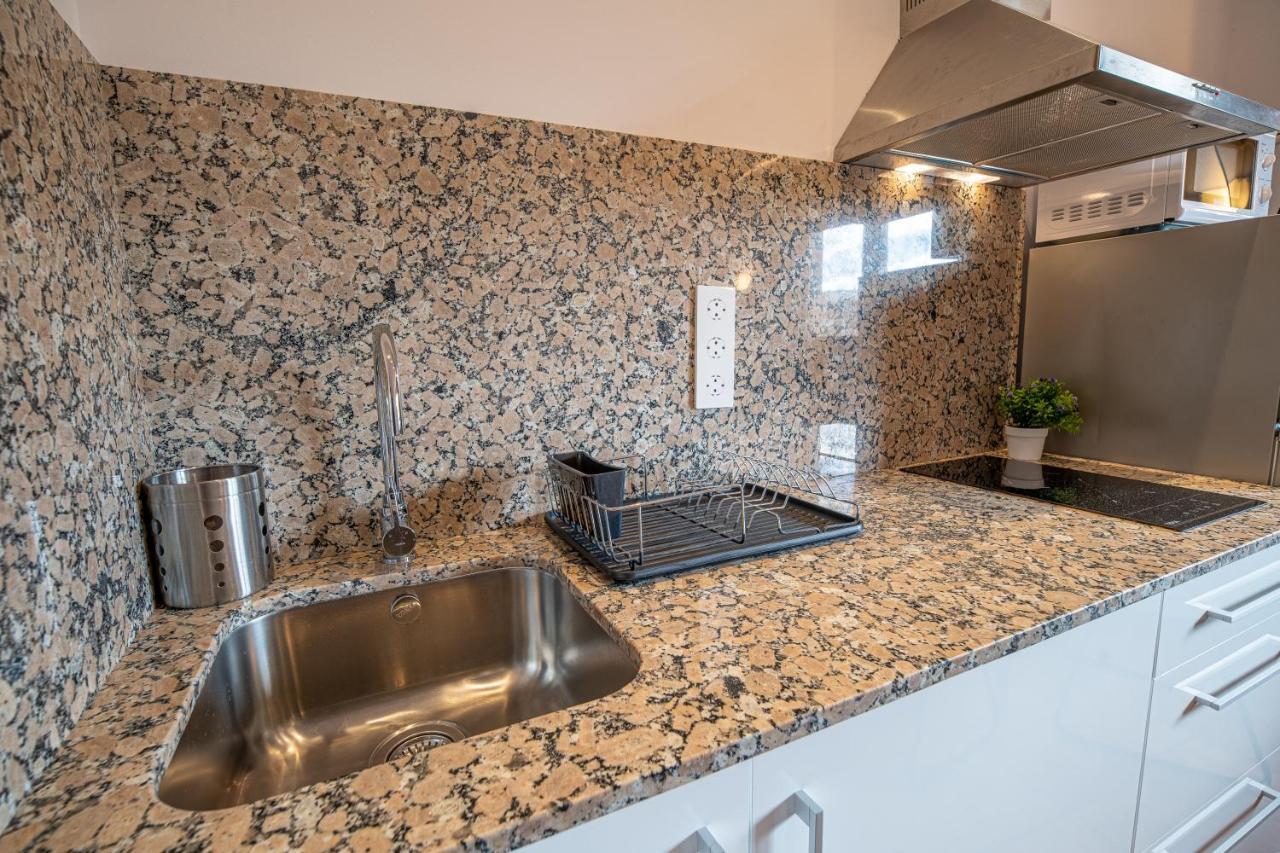 Apartamento 2 En La Muralla Romana Junto A La Catedral Tarragona Esterno foto