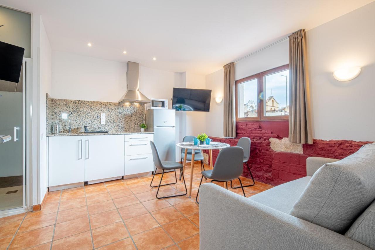 Apartamento 2 En La Muralla Romana Junto A La Catedral Tarragona Esterno foto